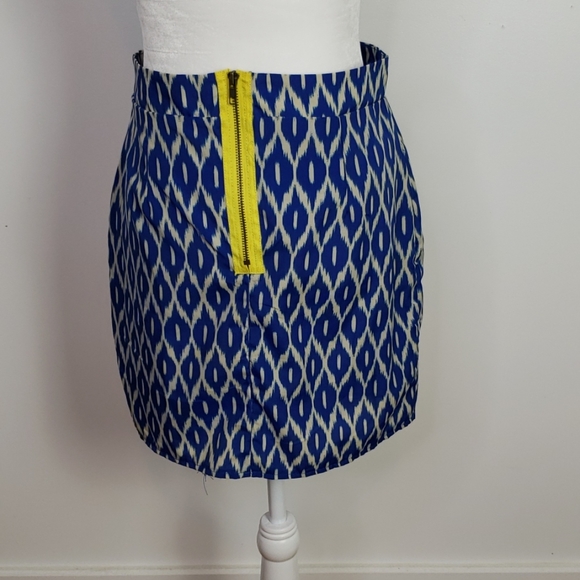 Francesca's Annabella Ikat Mini Skirt with Pockets - Picture 2 of 4